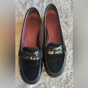 Elegant Women's Black Loafers